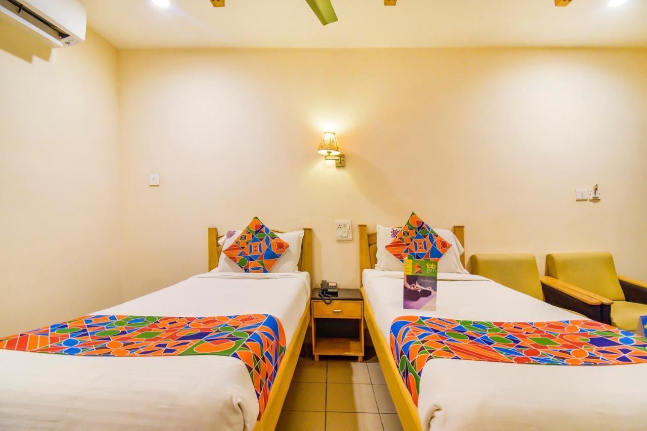 Fabhotel Kinnera Comforts Railway Station Визакхапатнам Екстериор снимка